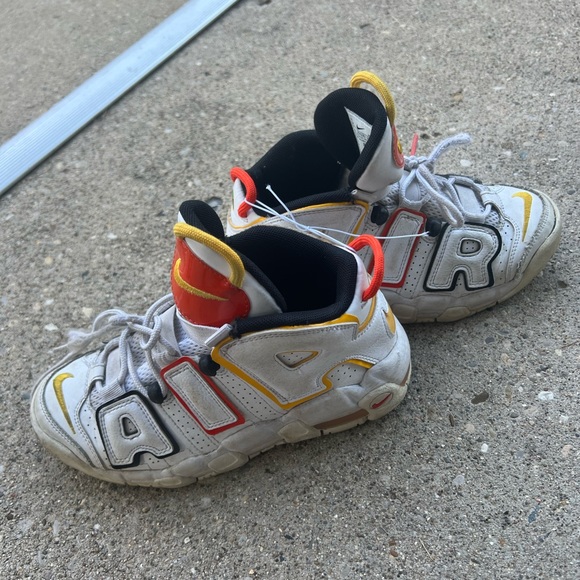 SHOE BUNDLE - Picture 6 of 6